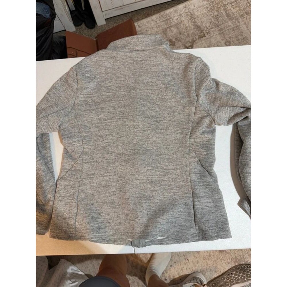 Large sweater - Picture 2 of 2